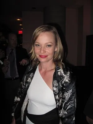 Samantha Mathis Prints and Posters